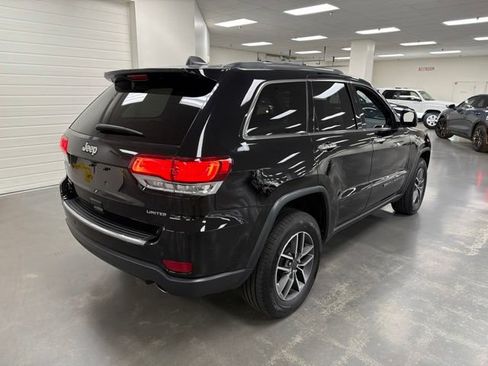 Used 2022 Jeep Grand Cherokee Limited AWD/4WD image 7