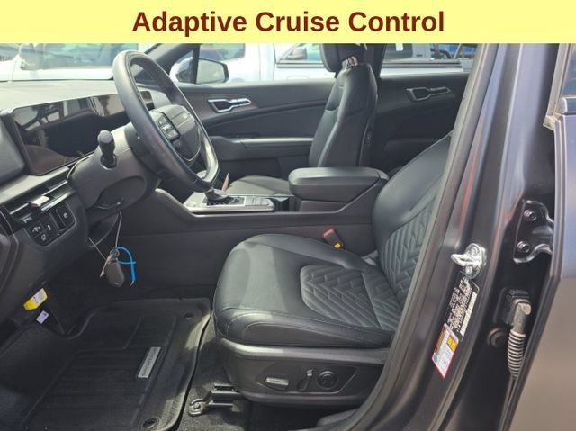 Used 2026 Kia Sportage X-Line w/ X-Line Premium Package AWD/4WD image 11