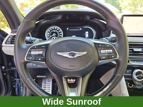 Used 2023 Genesis G70 2.0T w/ Sport Prestige Package image 10