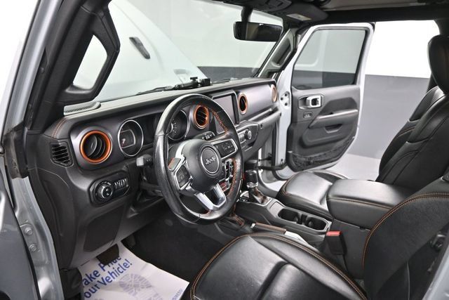 Used 2022 Jeep Gladiator Mojave w/ LED Lighting Group AWD/4WD image 9