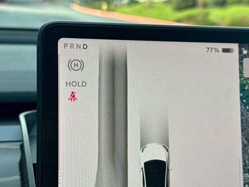 Used 2023 Tesla Model Y Performance image 33