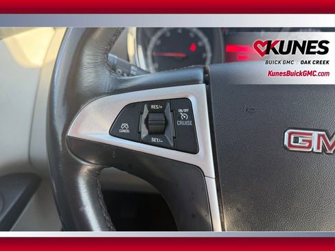 Used 2017 GMC Terrain SLE w/ Convenience Package AWD/4WD image 9