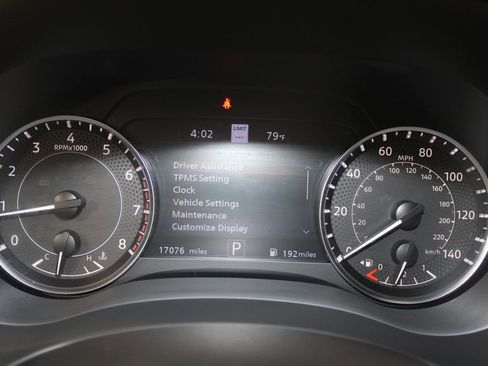 Used 2024 Nissan Armada Platinum w/ Captain's Chairs Package image 38