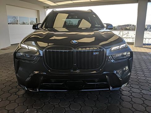 Used 2024 BMW X7 M60i w/ Executive Package image 2