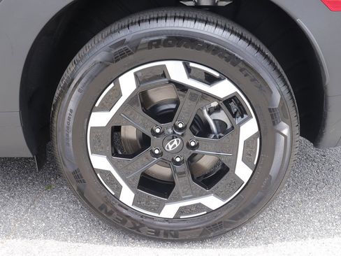 Used 2026 Hyundai Santa Fe SE FWD image 40