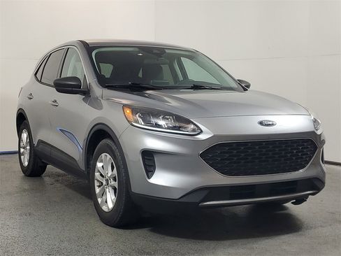 Used 2022 Ford Escape SE w/ Convenience Package image 1