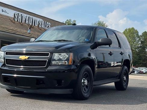 Used 2013 Chevrolet Tahoe 4WD image 2