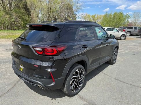 Used 2026 Chevrolet TrailBlazer RS w/ Convenience Package AWD/4WD image 5