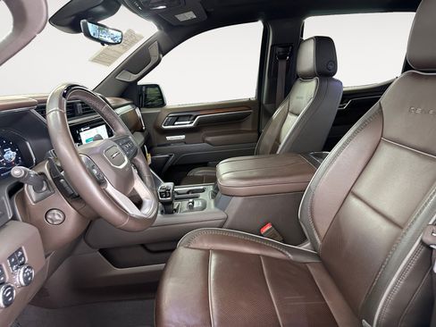 Used 2025 GMC Sierra 1500 Denali AWD/4WD image 23