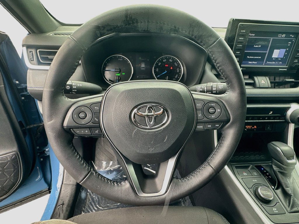 Used 2022 Toyota RAV4 SE w/ Convenience Package AWD/4WD image 11