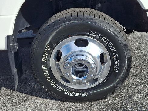 Used 2022 Ford F350 Platinum image 8