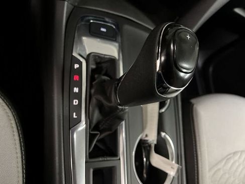 Certified 2018 Chevrolet Equinox LS w/ LPO, Cargo Package AWD/4WD image 15