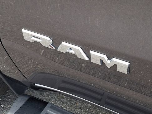 Used 2021 RAM 1500 Big Horn AWD/4WD image 34