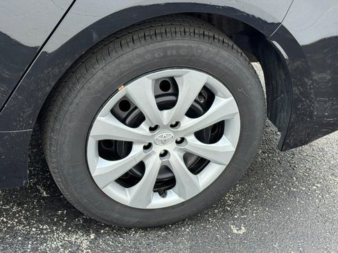 Used 2024 Toyota Corolla LE image 6