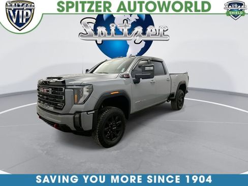 Used 2024 GMC Sierra 2500 AT4 w/ Technology Package image 5
