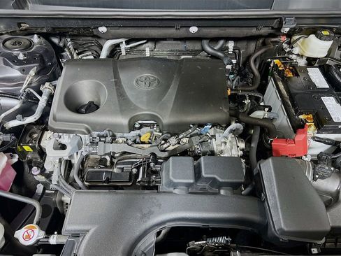Certified 2025 Toyota RAV4 XLE image 27