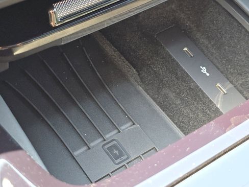 Certified 2025 Porsche Cayenne Coupe image 19