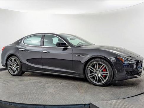 Used 2020 Maserati Ghibli S Q4 image 11