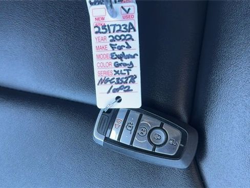 Certified 2022 Ford Explorer XLT w/ Equipment Group 202A image 32