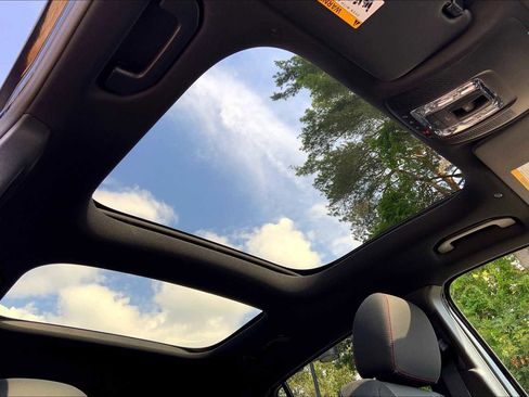 New 2026 Mercedes-Benz GLA 250 4MATIC image 11