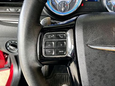 Used 2014 Chrysler 300 S RWD image 10