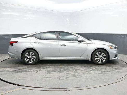 Used 2020 Nissan Altima 2.5 S w/ Driver Assist Package image 8