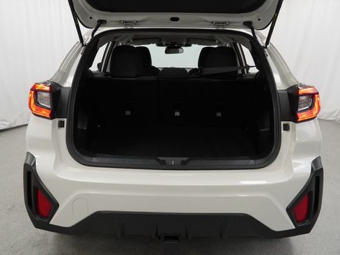 Used 2024 Subaru Crosstrek 2.0i Premium AWD/4WD image 24