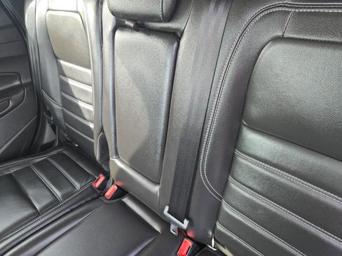 Used 2017 Ford Escape Titanium image 23