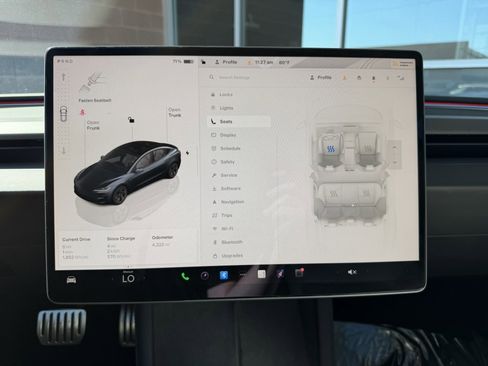 Used 2024 Tesla Model 3 Performance image 22