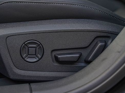 New 2025 Audi A5 2.0T Prestige image 18