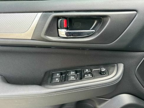 Used 2015 Subaru Legacy 2.5i Premium AWD/4WD image 11