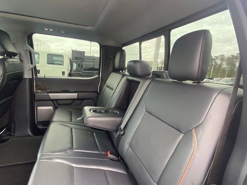 Certified 2025 Ford F250 Lariat w/ Lariat Ultimate Package image 24