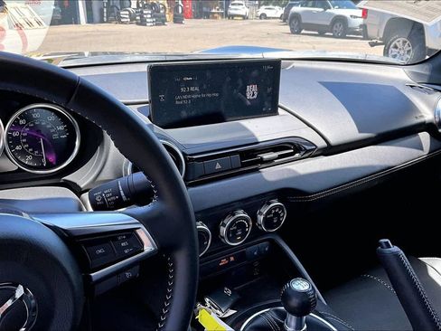Certified 2025 MAZDA MX-5 Miata Grand Touring RWD image 6