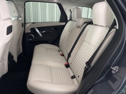 New 2025 Land Rover Discovery Sport S image 28