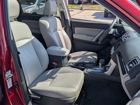 Used 2018 Subaru Forester 2.5i Limited image 19