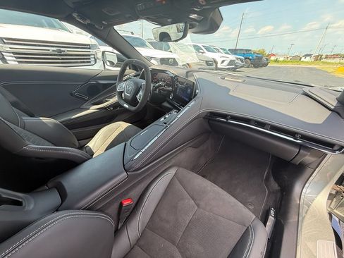 Used 2024 Chevrolet Corvette Z06 w/ Stealth Interior Trim Package RWD image 21