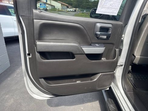 Used 2018 Chevrolet Silverado 1500 LT w/ All Star Edition AWD/4WD image 18