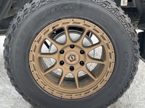 Used 2019 Toyota Tacoma SR5 image 23