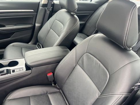 Certified 2025 Nissan Altima 2.5 SL image 5