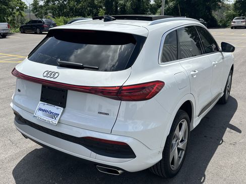 Used 2025 Audi Q5 Premium Plus AWD/4WD image 10