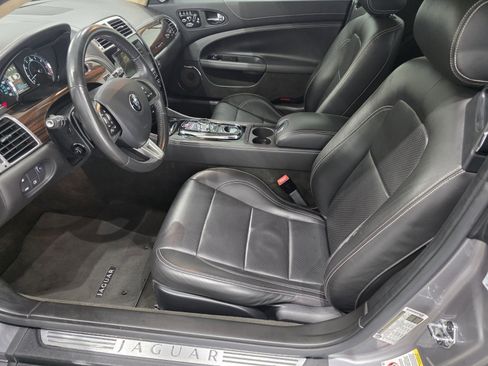 Used 2015 Jaguar XK Coupe image 6