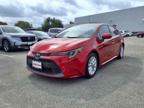 Used 2020 Toyota Corolla LE w/ LE Premium Package FWD image 21