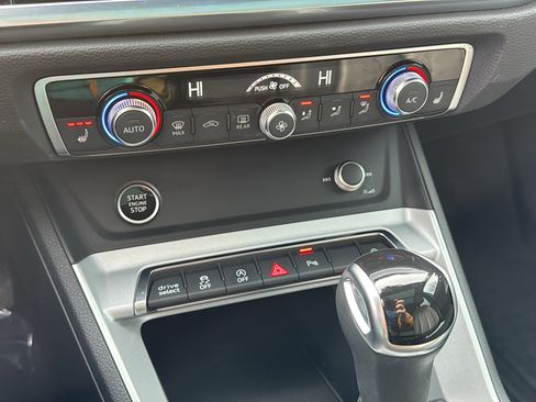 Used 2021 Audi Q3 2.0T Premium w/ Convenience Package image 22