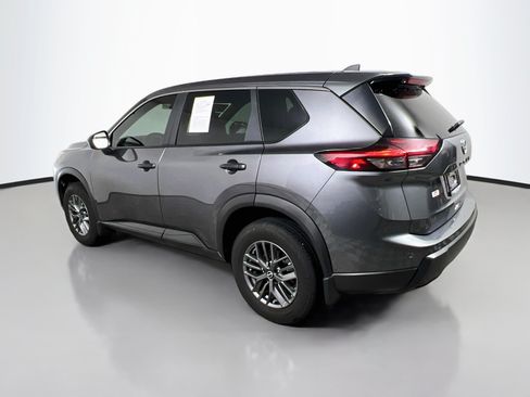 Used 2024 Nissan Rogue S FWD image 8