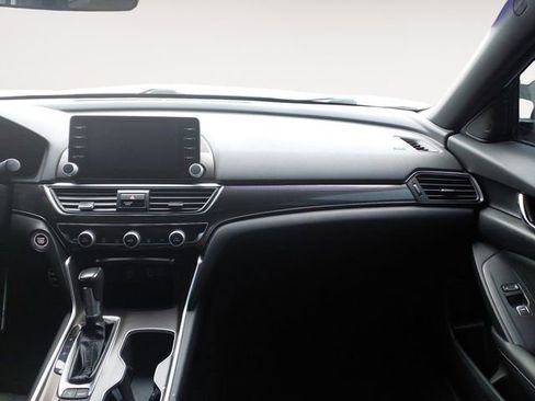 Used 2022 Honda Accord Sport image 10