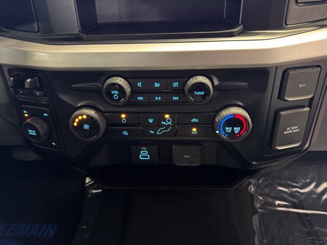 Used 2023 Ford F350 XLT AWD/4WD image 20