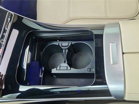 Used 2022 Mercedes-Benz C 300 Sedan image 53