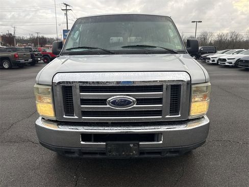 Used 2008 Ford E-350 and Econoline 350 XLT image 2