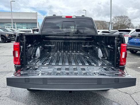 Certified 2022 Ford F150 XLT w/ Equipment Group 302A High image 21