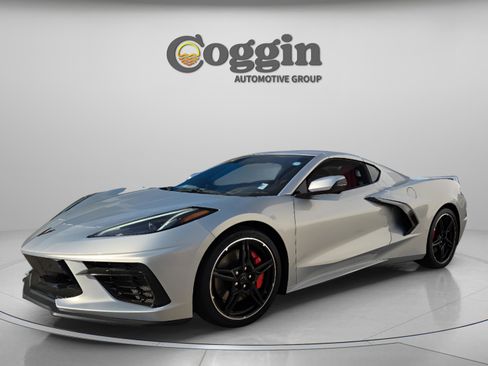 Used 2022 Chevrolet Corvette Stingray Preferred Cpe w/ Z51 Performance Package image 1